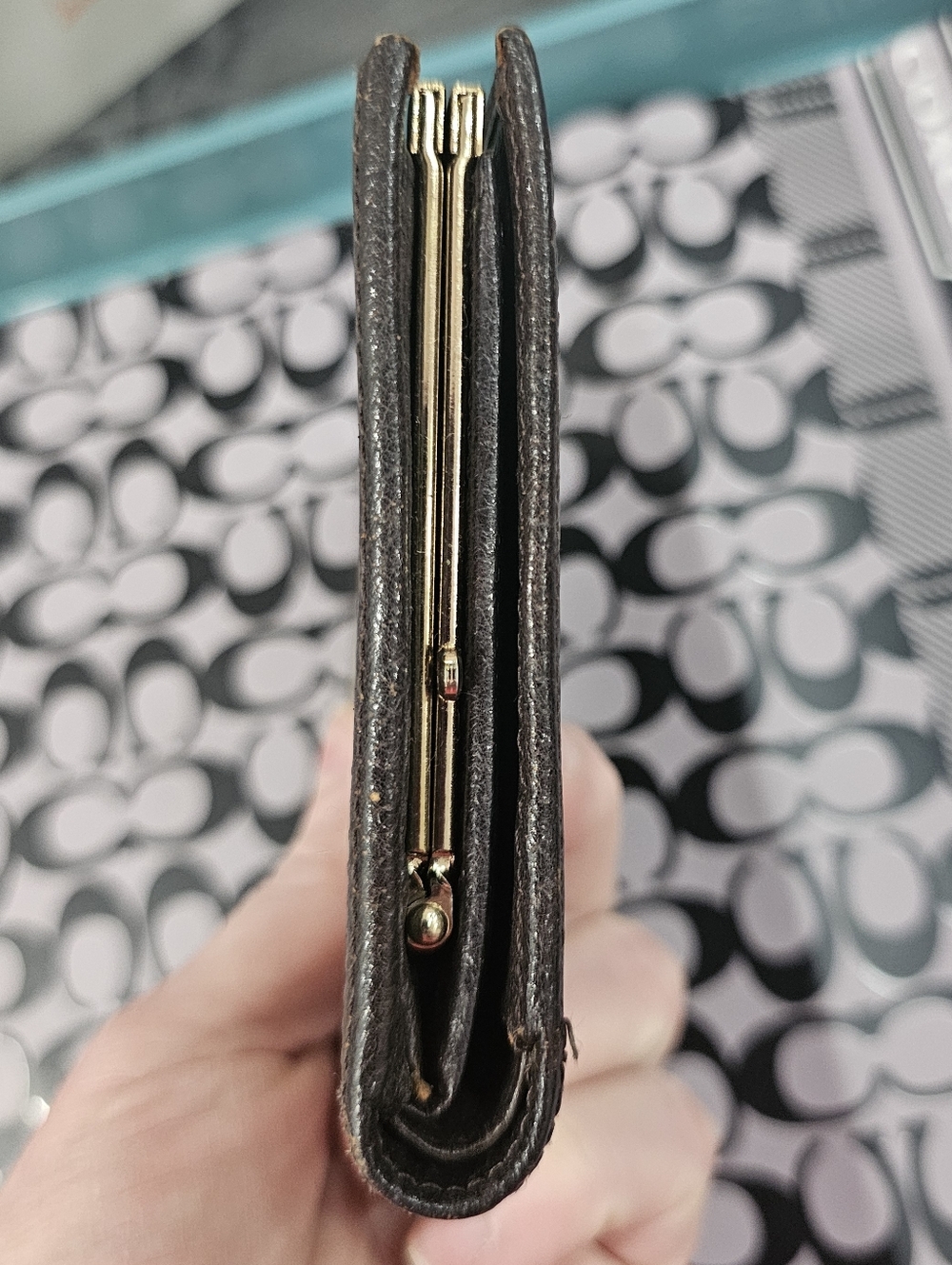 Authentic Vintage Burberrys Haymarket Check Kiss-Lock Wallet - Picture 6 of 16